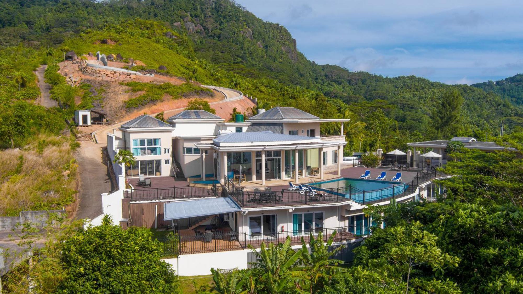 Amanda Villa - Best Value Mountain Top Inn Au Cap Exterior photo