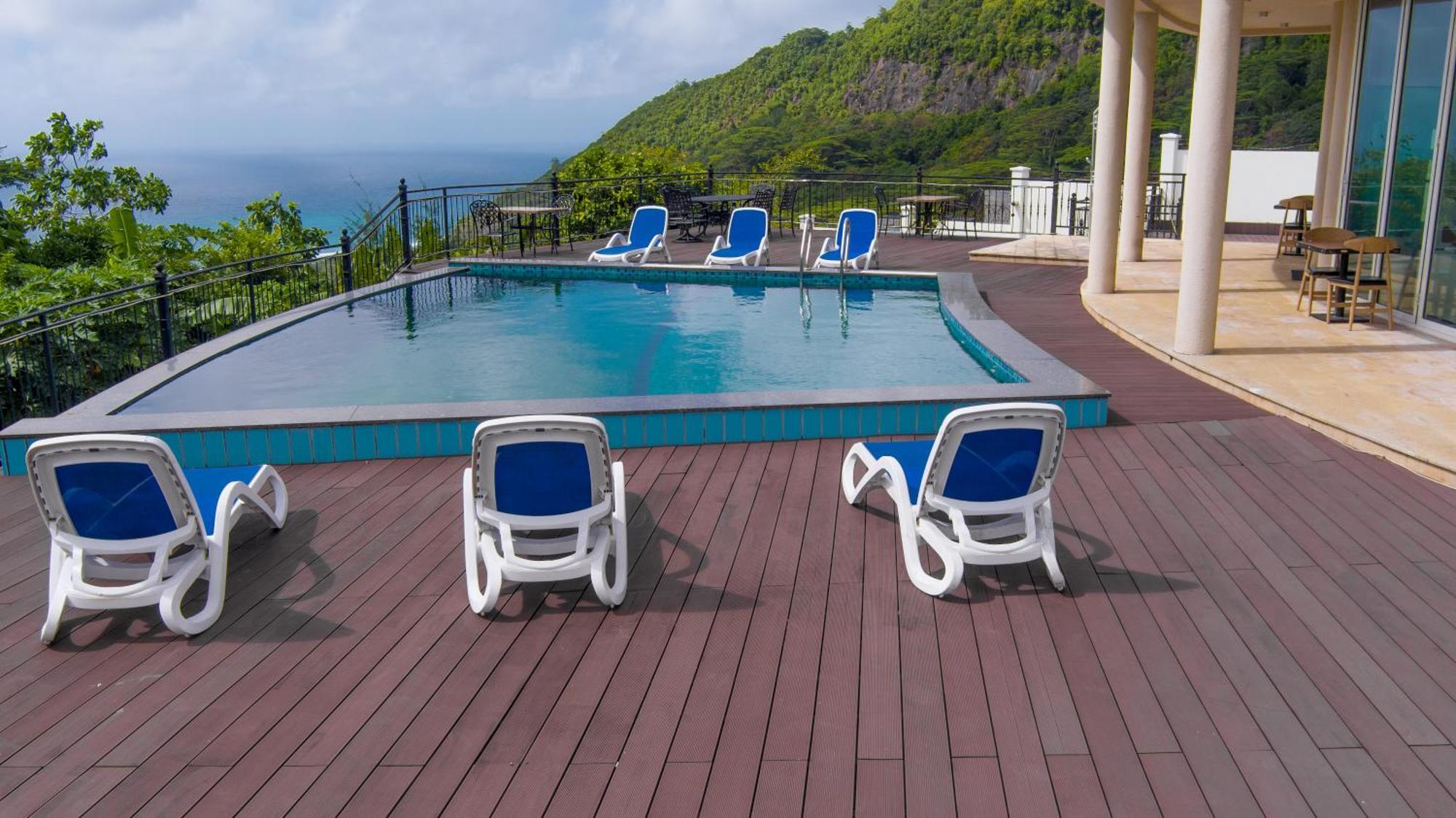 Amanda Villa - Best Value Mountain Top Inn Au Cap Exterior photo
